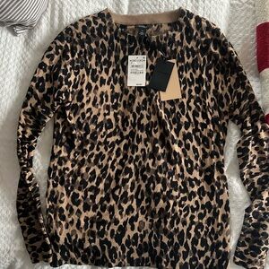 NWT leopard knit top